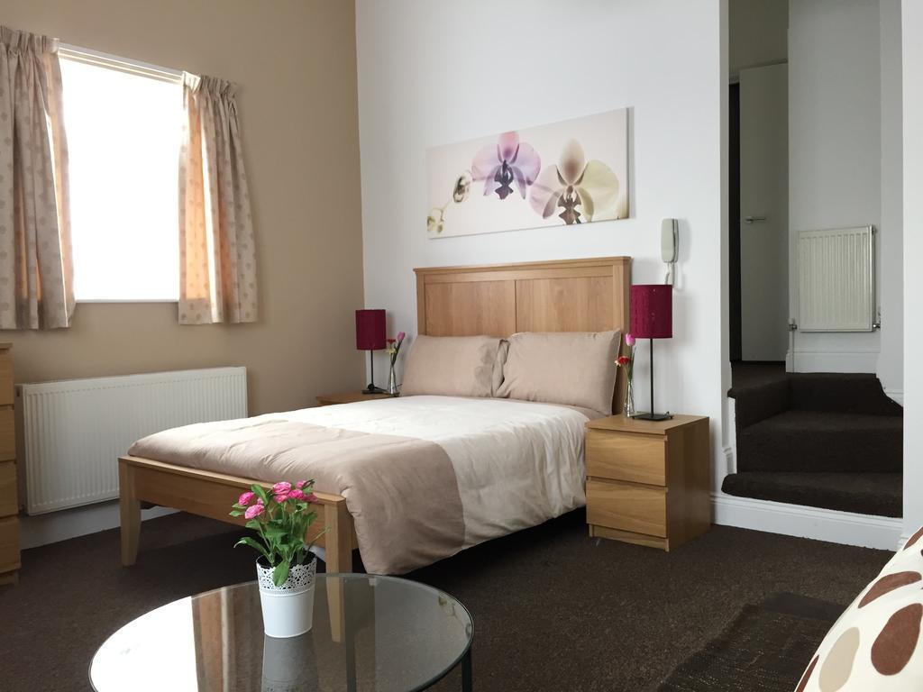 Ilford Central Luxury Apartments Oda fotoğraf